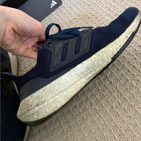 Adidas Men's Swift Run 22 Lace Up Running Sneakers - Picture 6 of 8